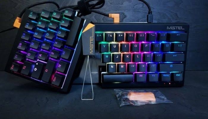 Mistel-Barocco-Ergonomic-Split-RGB-Keyboard